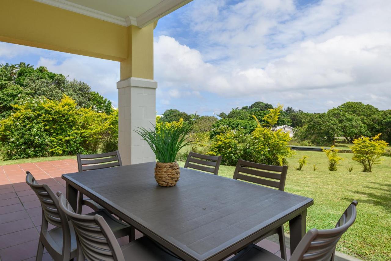 Caribbean Estates Villa Caylee: Luxurious Beachfront Retreat Port Edward Exterior photo