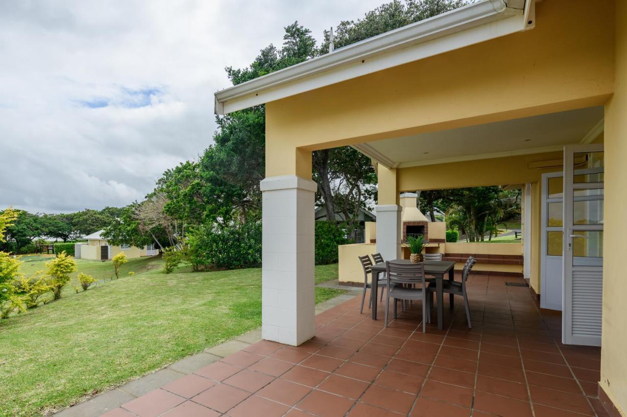 Caribbean Estates Villa Caylee: Luxurious Beachfront Retreat Port Edward Exterior photo